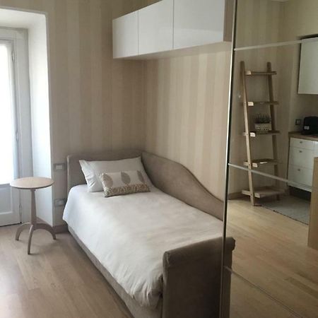 Appartamento Milano Esterno foto