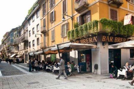 Appartamento Milano Esterno foto